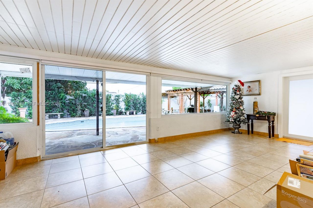 1243 W 78th St, Hialeah, FL 33014 Photo