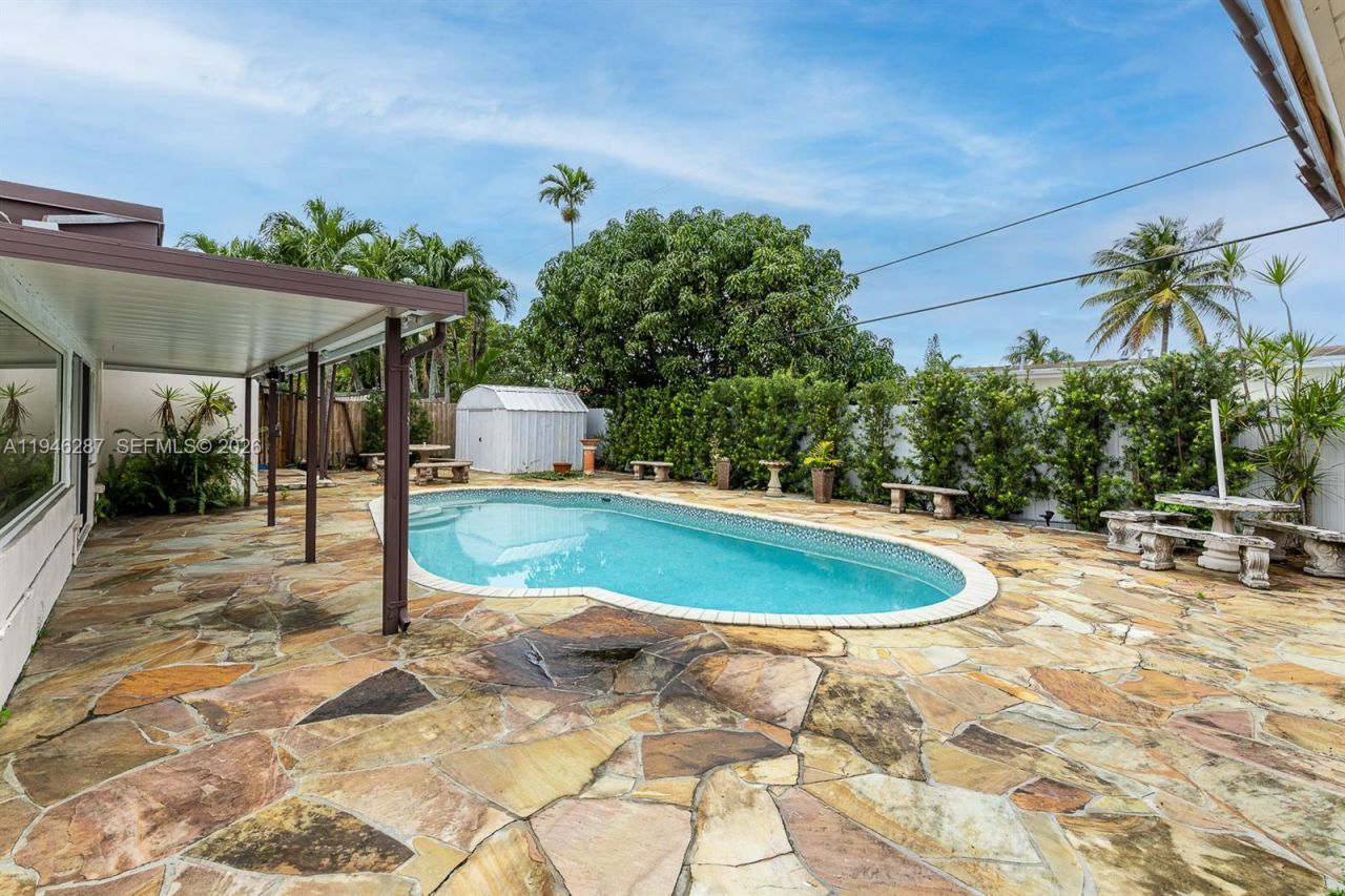 1243 W 78th St, Hialeah, FL 33014 Photo