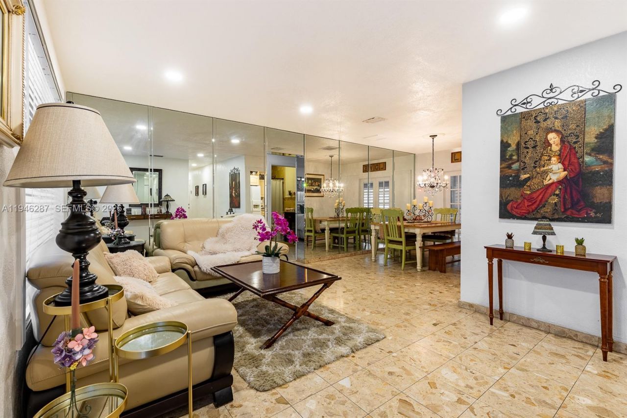 1243 W 78th St, Hialeah, FL 33014 Photo