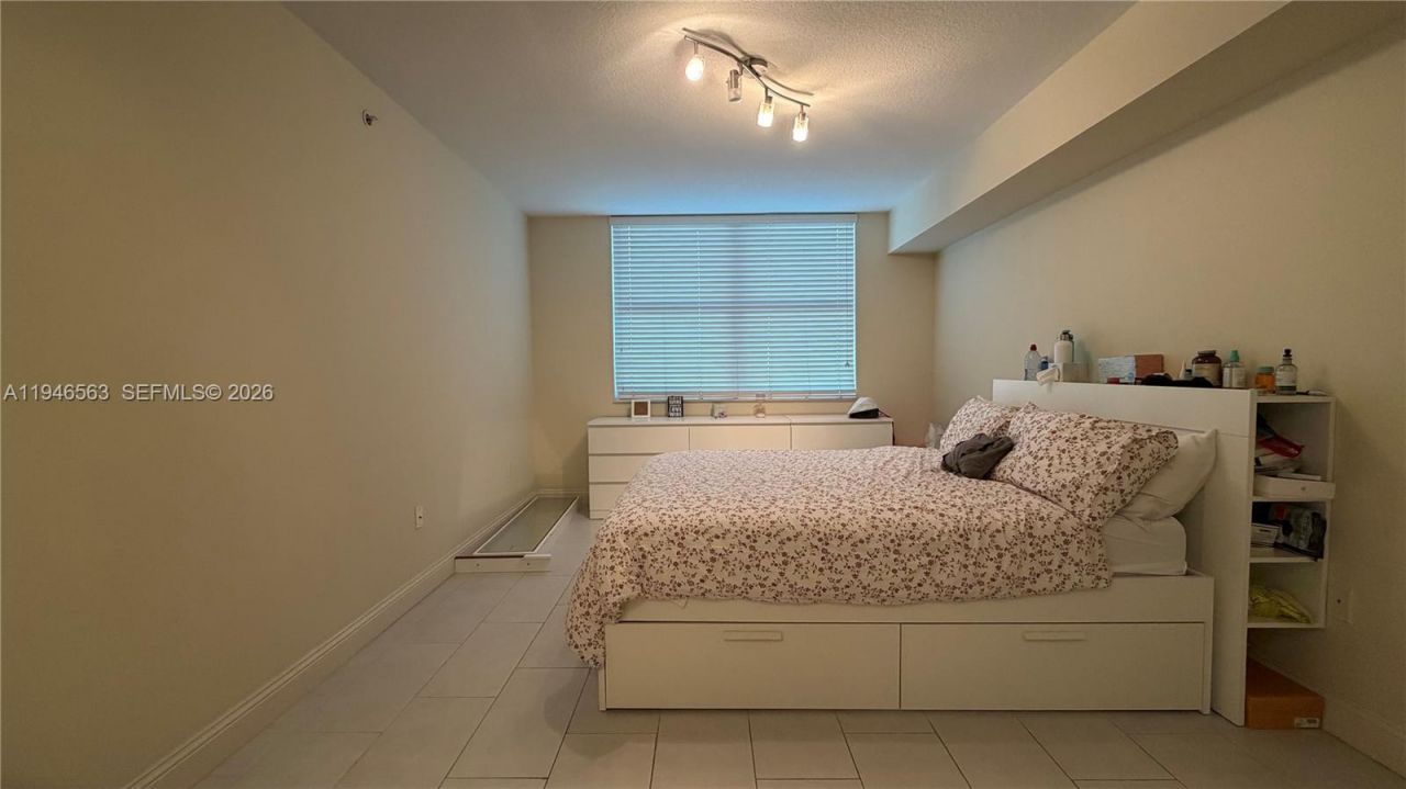 31 SE 5th St, Unit 2509, Miami, FL 33131 Photo