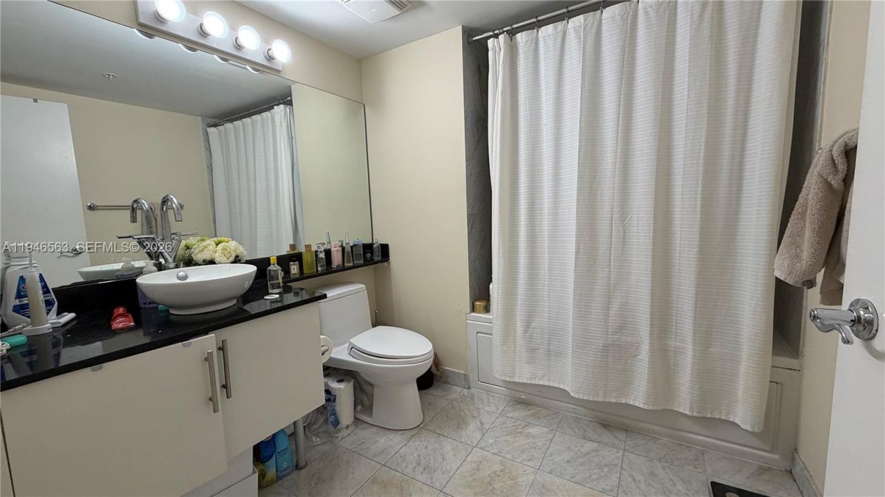 31 SE 5th St, Unit 2509, Miami, FL 33131 Photo