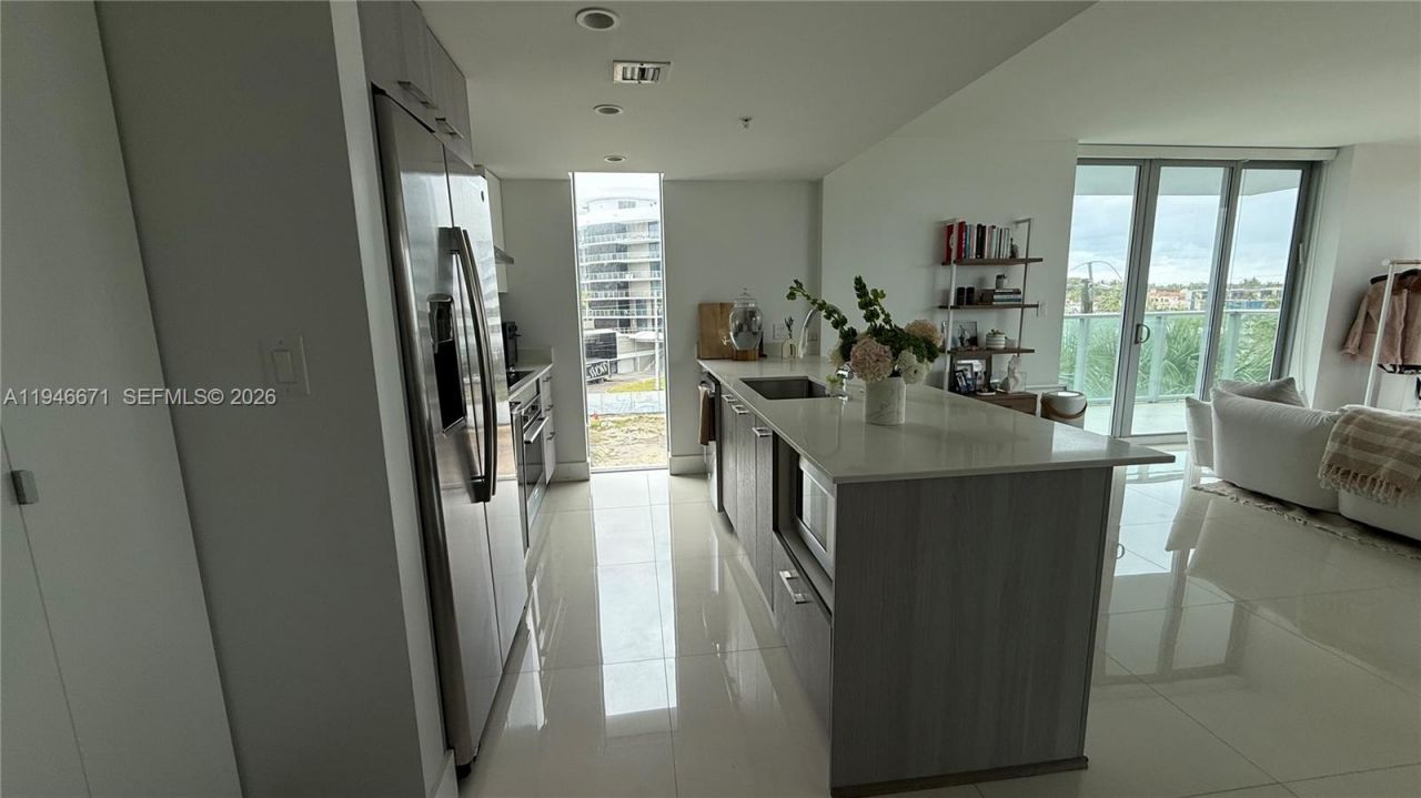 1133 102nd St, Unit 503, Bay Harbor Islands, FL 33154 Photo