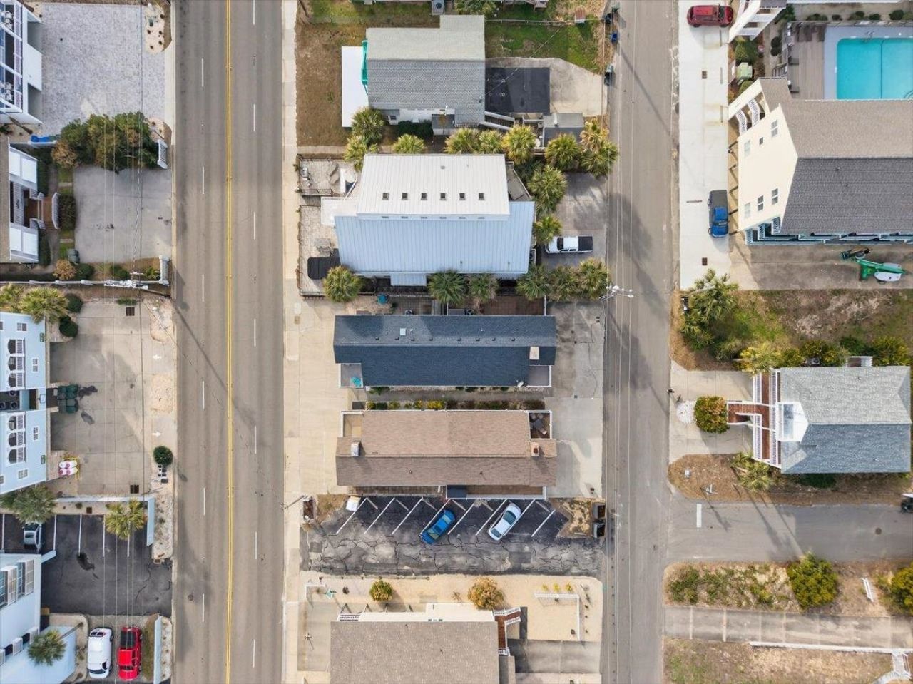 933 Perrin Dr. Photo 32