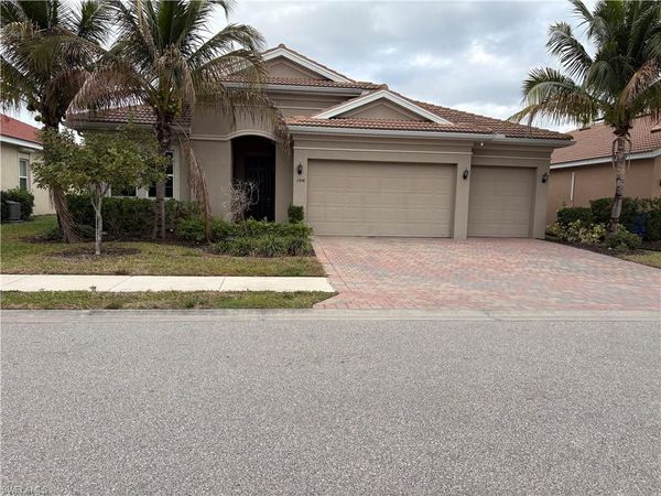 2841 Royal Gardens AVE E, FORT MYERS, FL 33916