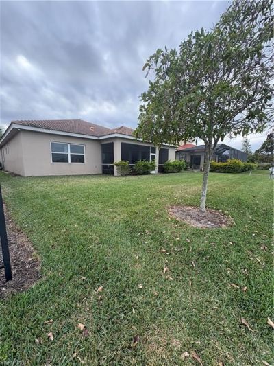 2841 Royal Gardens Ave E, Fort Myers, FL 33916 Photo