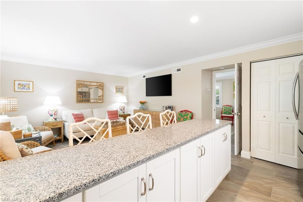 980 7th Ave S, Unit 108, Naples, FL 34102 Photo