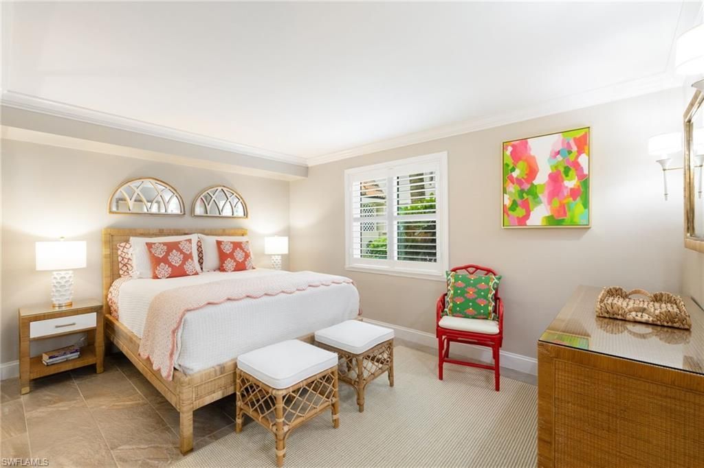 980 7th Ave S, Unit 108, Naples, FL 34102 Photo