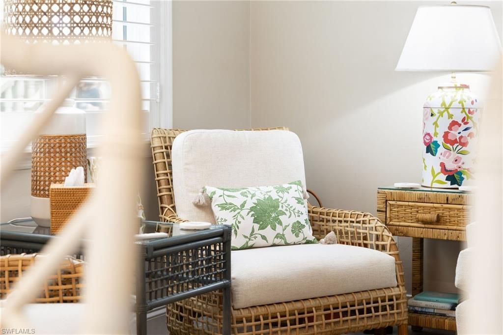 980 7th Ave S, Unit 108, Naples, FL 34102 Photo