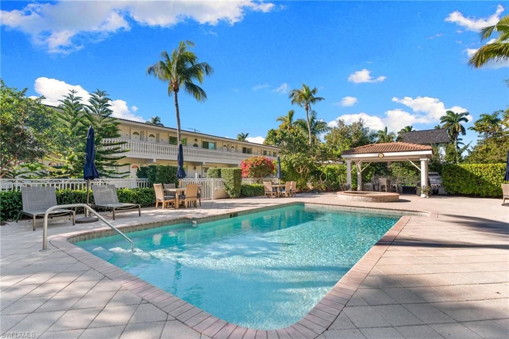 980 7th Ave S, Unit 108, Naples, FL 34102 Photo