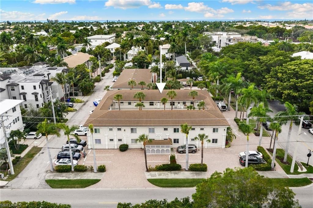 980 7th Ave S, Unit 108, Naples, FL 34102 Photo