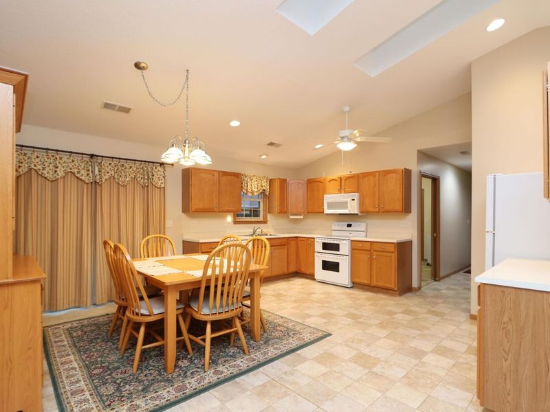 1105 Bogey Drive, Ontario, OH 44903 Photo 10