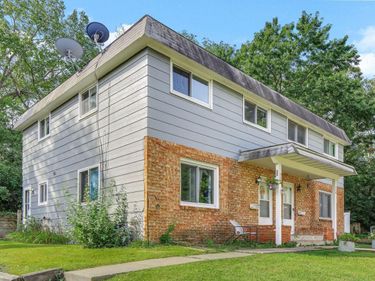 508 Shadyside Circle, Hopkins, MN 55343