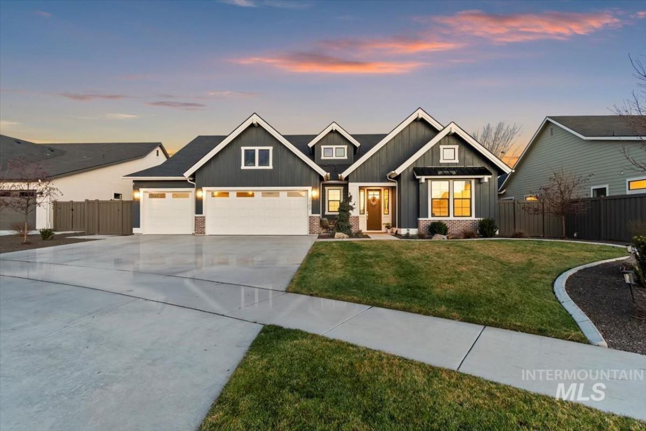 2500 N Annadale Ave, Eagle, ID 83616 Main Photo