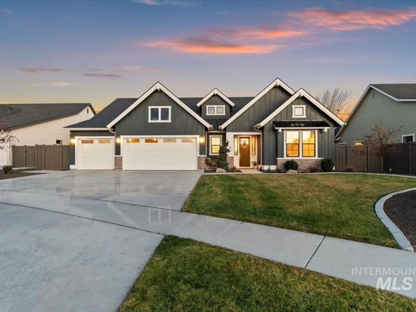 2500 N Annadale Ave, Eagle, ID 83616