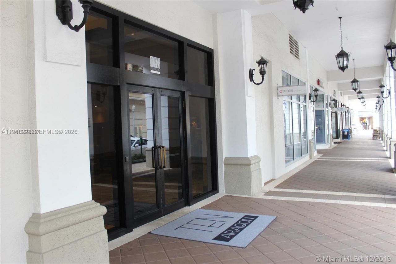 10 Aragon Ave, Unit 1110, Coral Gables, FL 33134 Photo