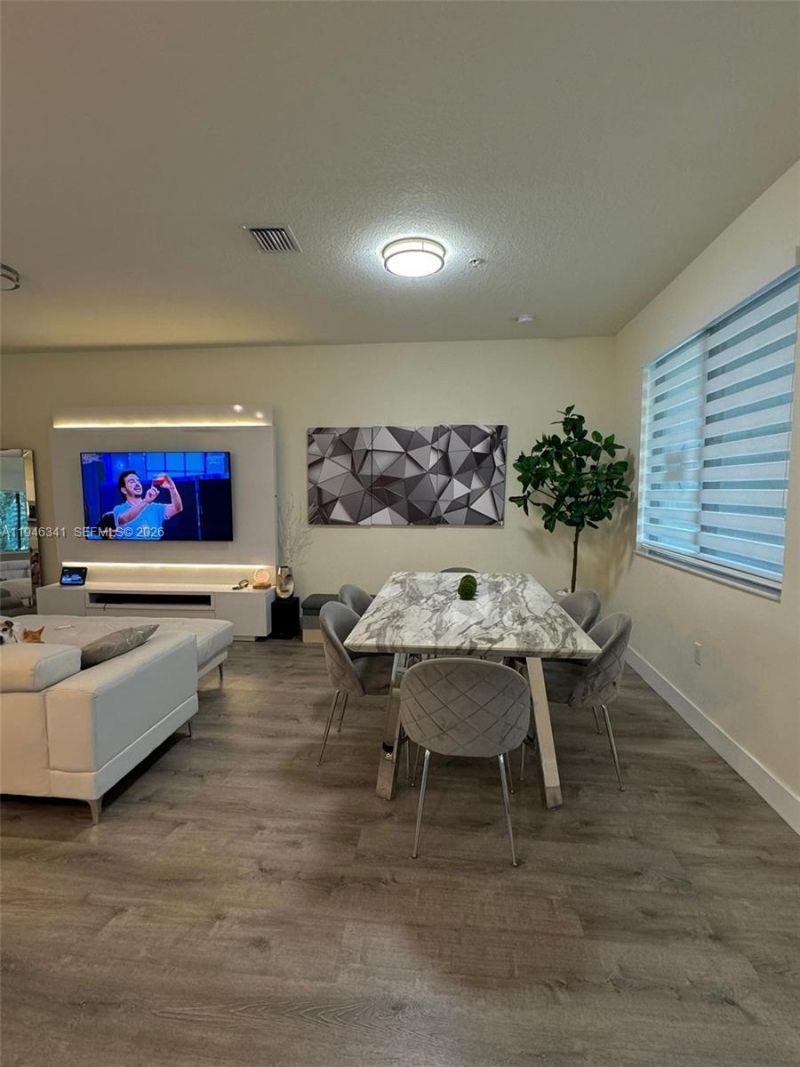 4740 NW 84th Ct, Unit 11, Doral, FL 33166 Photo