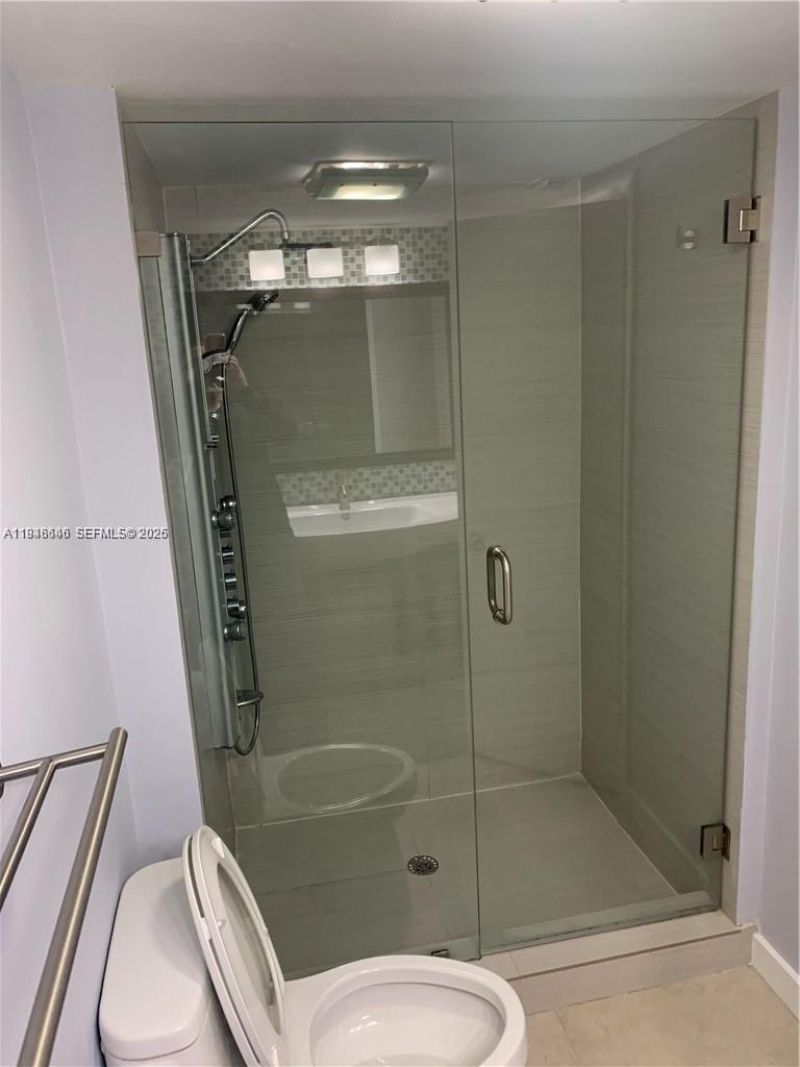 16171 Blatt Blvd , Unit 413, Weston, FL 33326 Photo