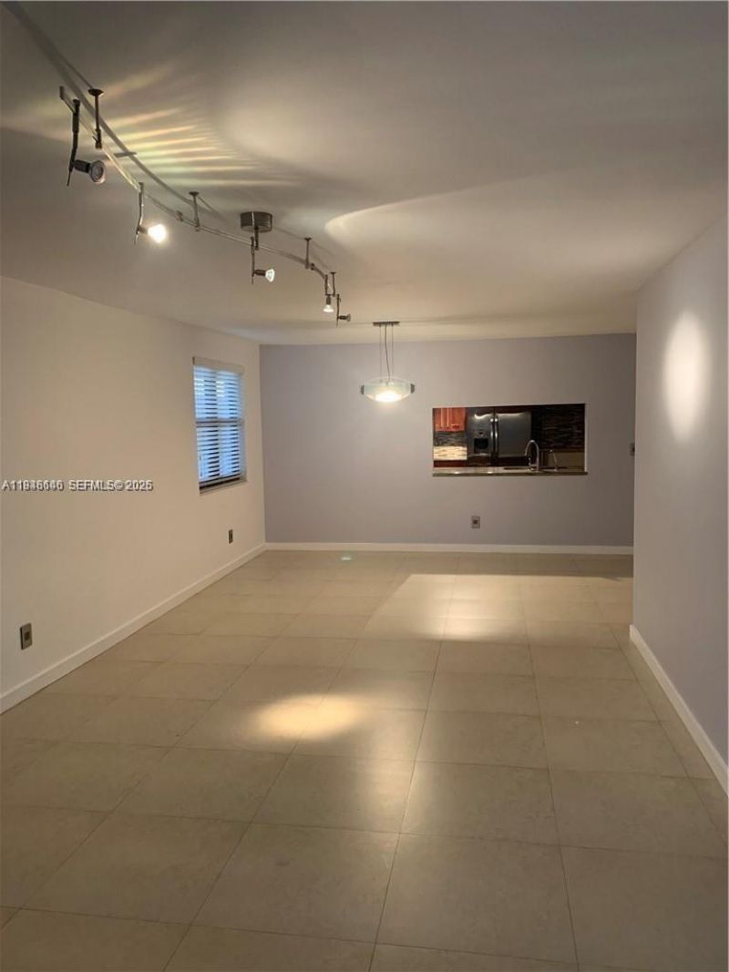 16171 Blatt Blvd , Unit 413, Weston, FL 33326 Photo