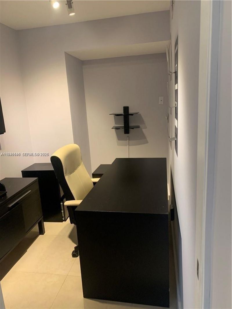 16171 Blatt Blvd , Unit 413, Weston, FL 33326 Photo