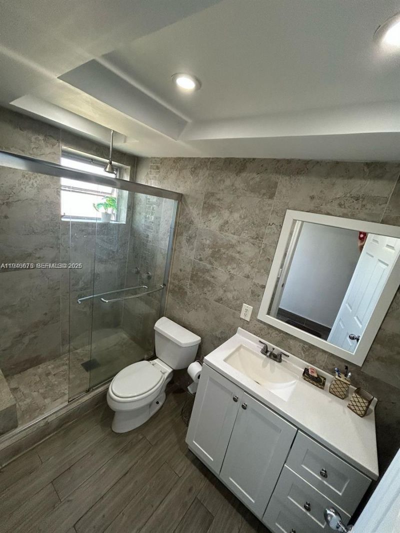 16900 NE 14th Ave, Unit 209, Miami, FL 33162 Photo