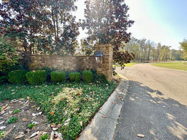 2584 Timber Creek Dr., Tupelo, MS 38804