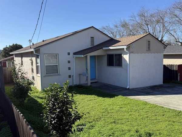 408 E J St, Benicia, CA 94510