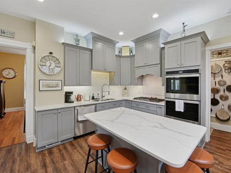 785 Greenville Avenue, Glendale, OH 45246 Photo 10