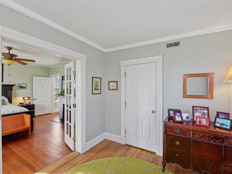 785 Greenville Avenue, Glendale, OH 45246 Photo 19