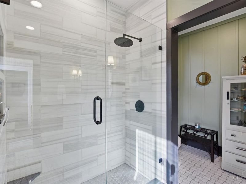 785 Greenville Avenue, Glendale, OH 45246 Photo 22