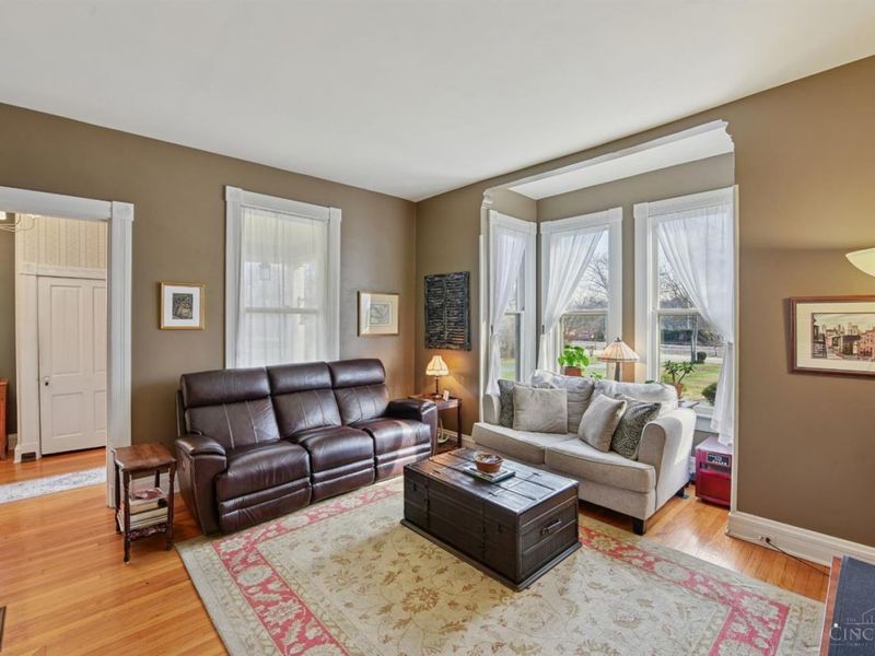 785 Greenville Avenue, Glendale, OH 45246 Photo 5