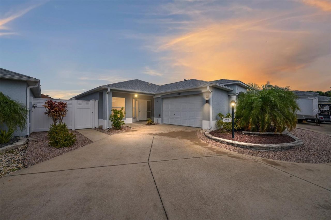 1928 Peachtree Avenue, The Villages, FL 32162 Main Photo