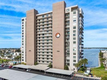 7300 SUN ISLAND DRIVE S, Unit 303, SOUTH PASADENA, FL 33707