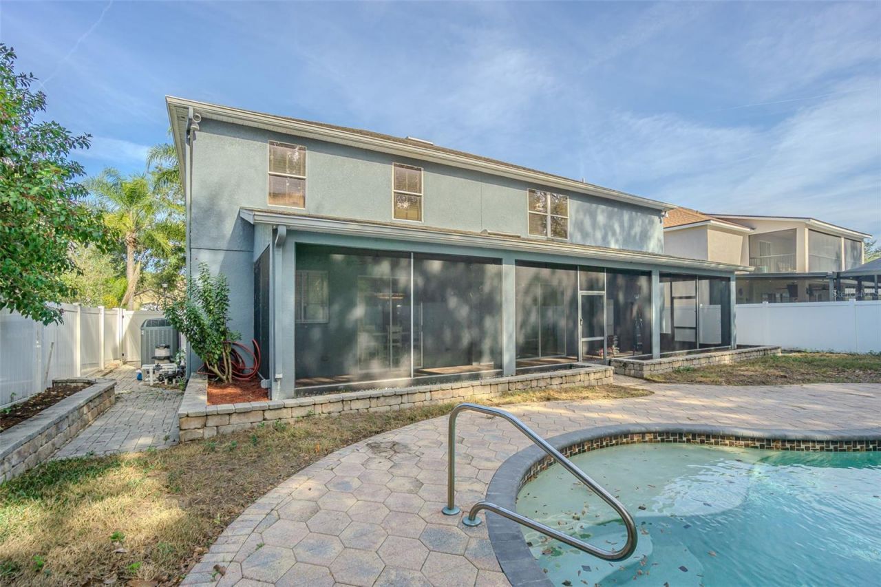 2807 Windcrest Oaks Court, Valrico, FL 33594 Photo