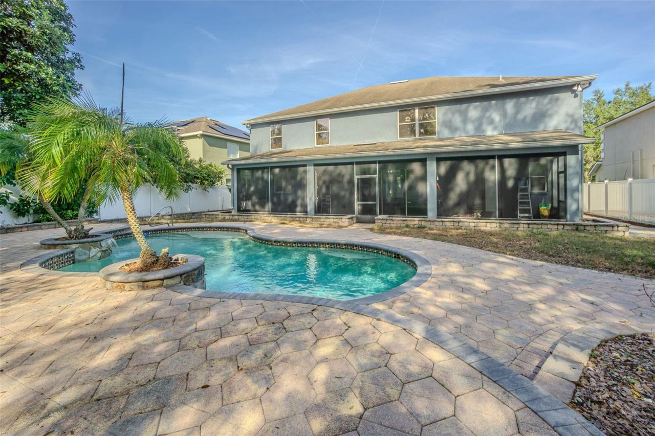 2807 Windcrest Oaks Court, Valrico, FL 33594 Photo