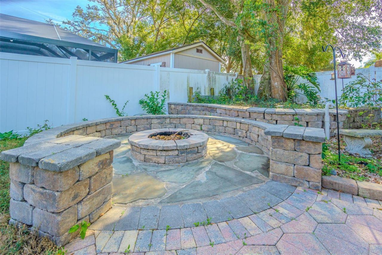 2807 Windcrest Oaks Court, Valrico, FL 33594 Photo