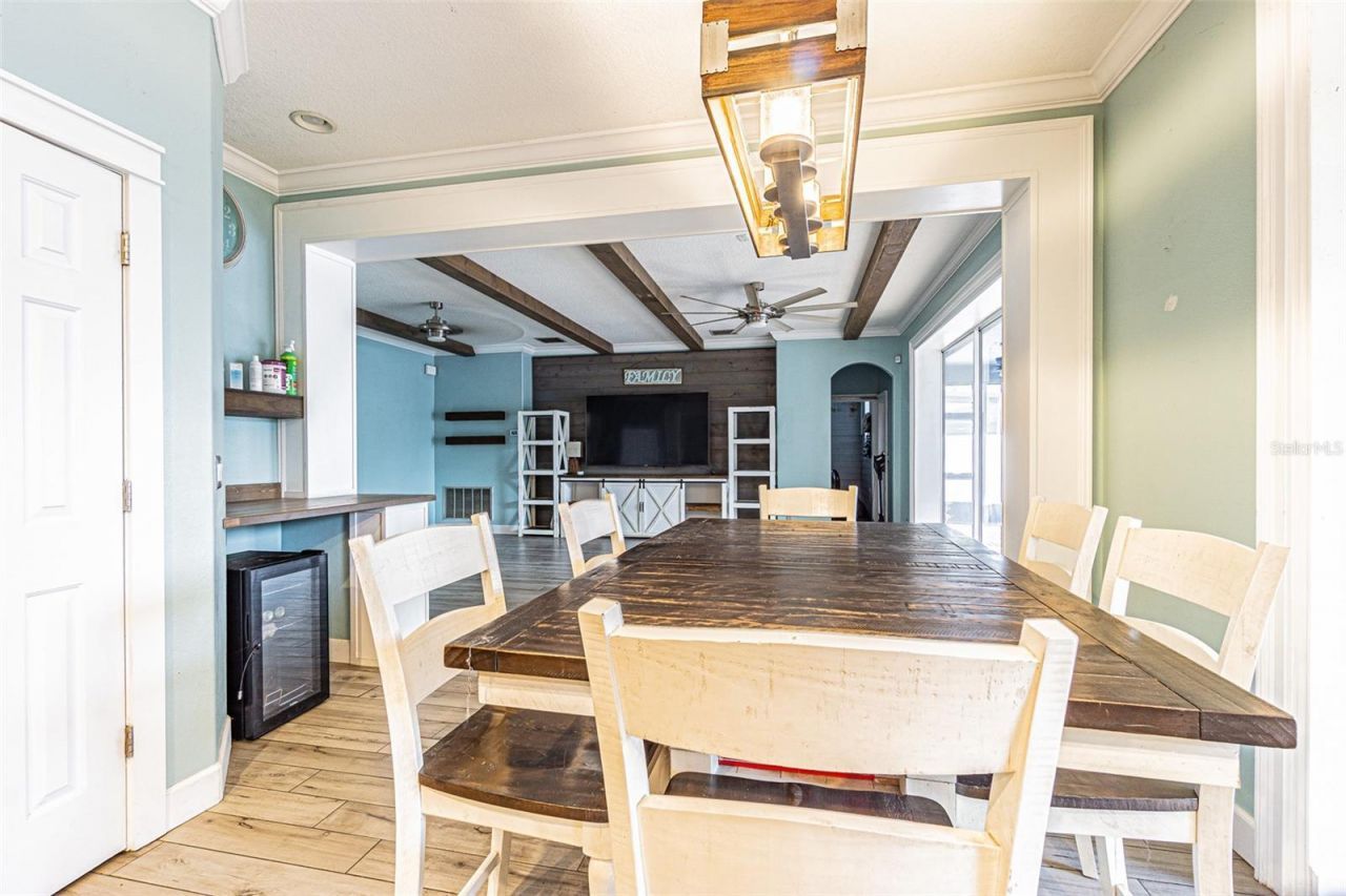 2807 Windcrest Oaks Court, Valrico, FL 33594 Photo