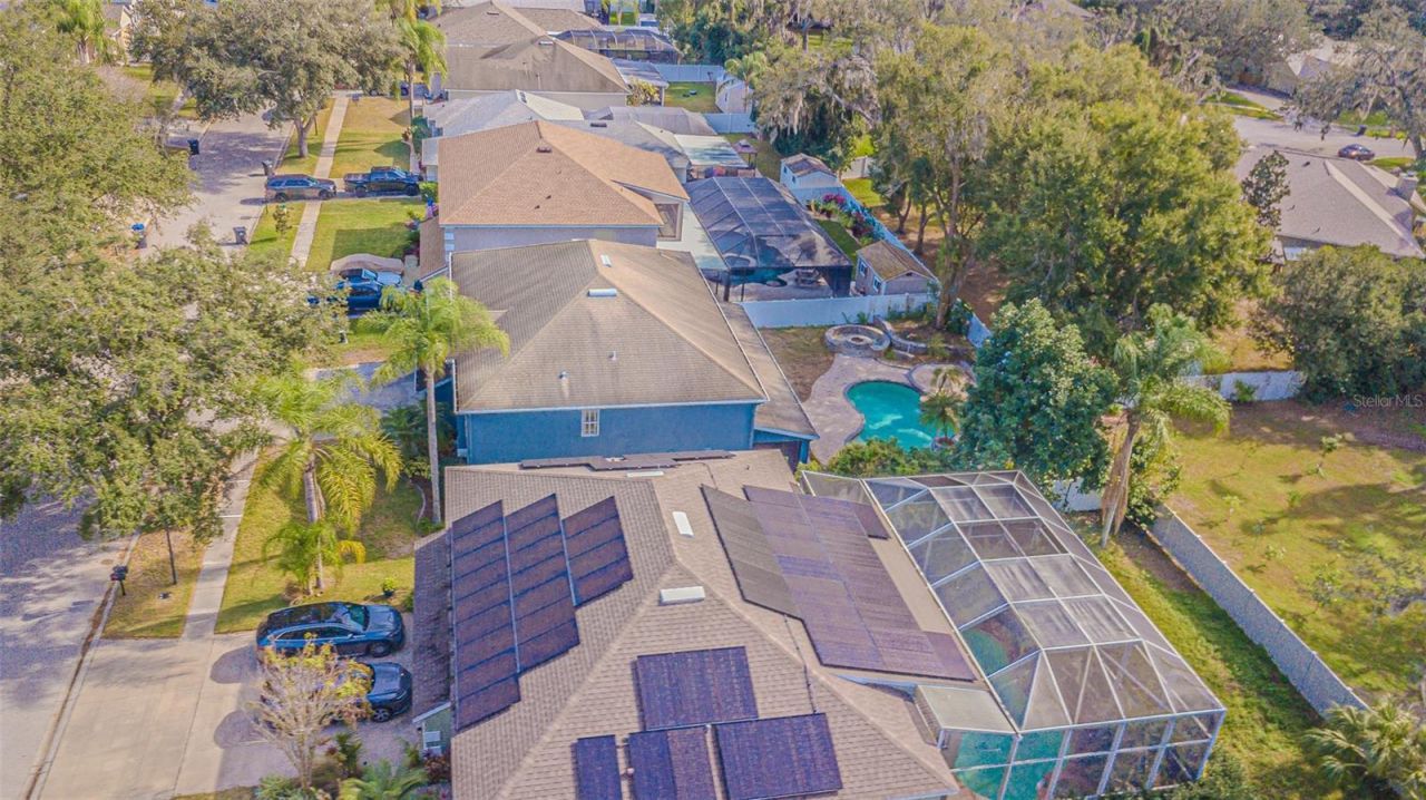 2807 Windcrest Oaks Court, Valrico, FL 33594 Photo