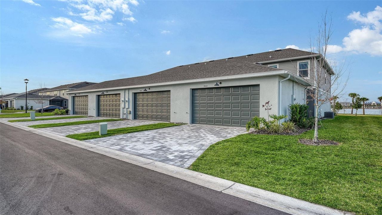 7448 Cabin Lane, Lakewood Ranch, FL 34240 Photo