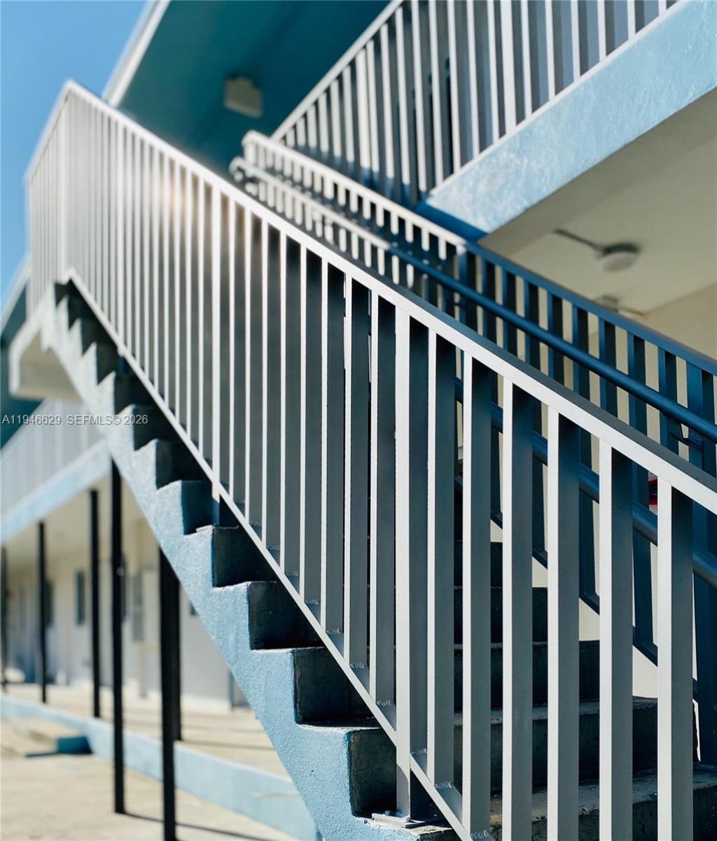 1560 NW 1st Ct, Unit 3, Miami, FL 33136 Photo