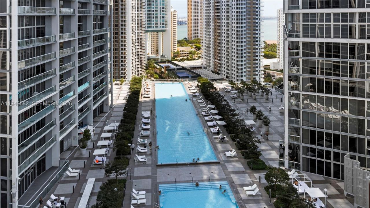 465 Brickell Ave, Unit 5505, Miami, FL 33131 Photo