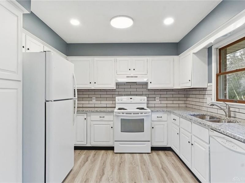 603 Louise Drive, Xenia, OH 45385 Photo 8