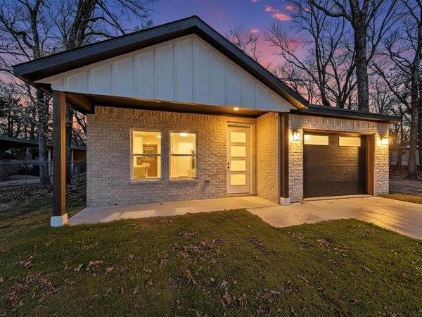 126 Blue Jay Lane, Mabank, TX 75156