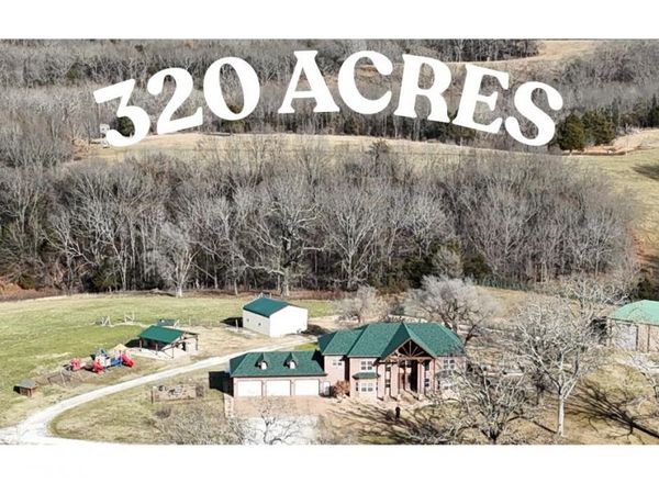 495 Shady Oak Lane , Reeds Spring, MO 65737