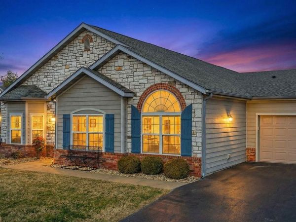 210 Rue De Villas Circle, Branson, MO 65616