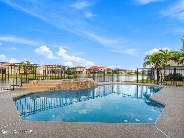 630 Newport Drive, Indialantic, FL 32903