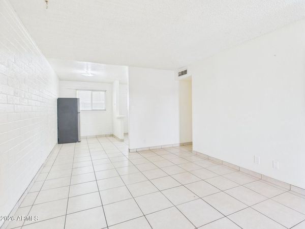 3027 N 37TH Street, Phoenix, AZ 85018