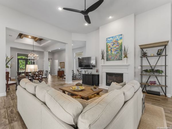 526 Talmadge, Shavano Park, TX 78249