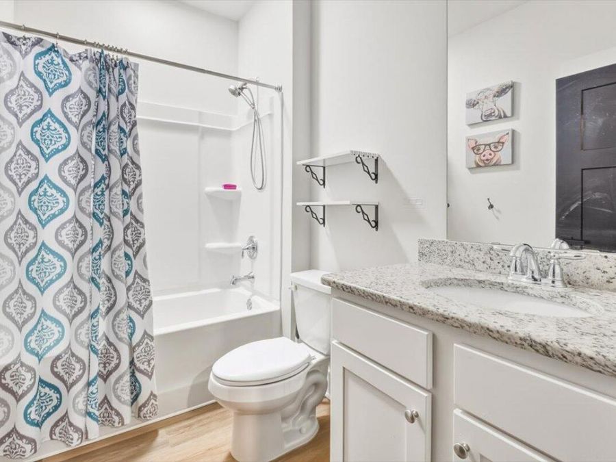 Property Image 16