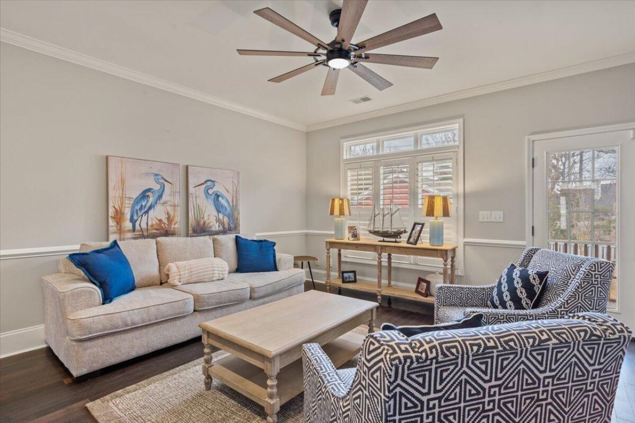 2274 Sandy Point Lane Photo 12