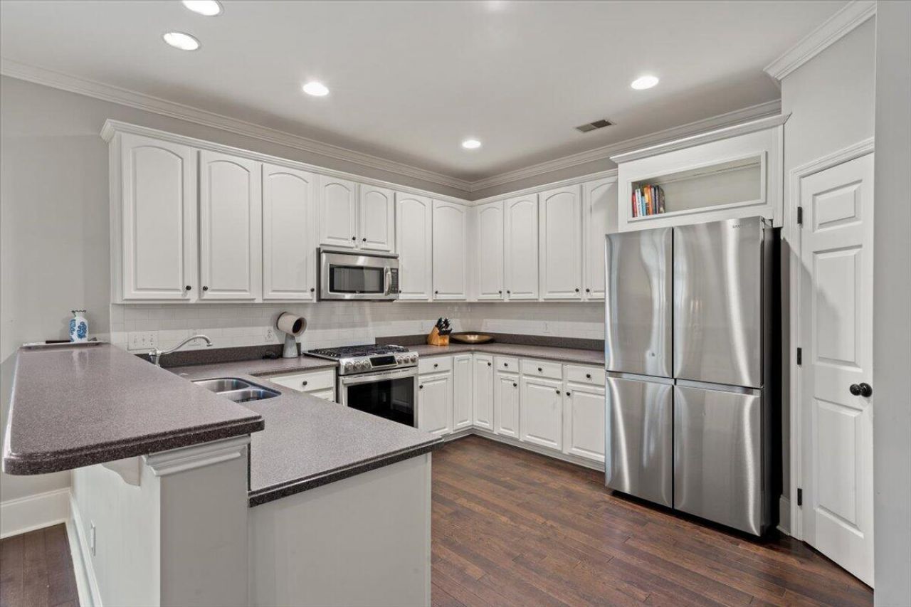 2274 Sandy Point Lane Photo 14